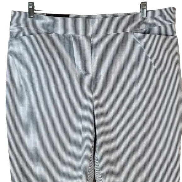 Hilary Radley Seersucker Pants Blue Off White Stripe Size XXL Pull On Ankle NWT - Picture 2 of 7